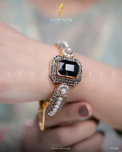 The Zirca Twilight Glow Openable Bangles